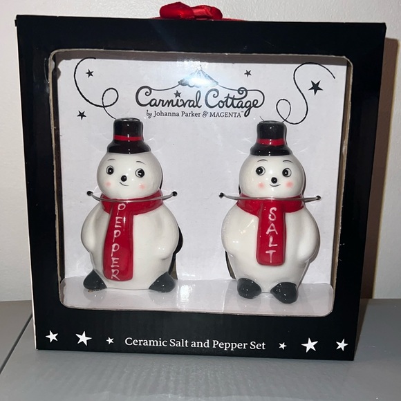 carnival cottage Other - SNOWMAN SALT AND PEPPER SHAKERS